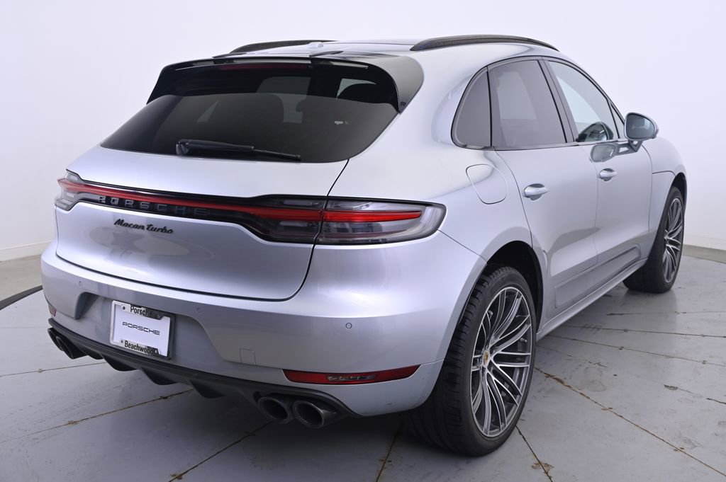 Certified 2021 Porsche Macan Turbo image 7