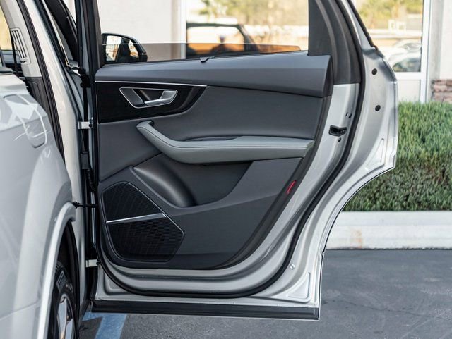 New 2026 Audi Q7 2.0T Premium Plus image 23