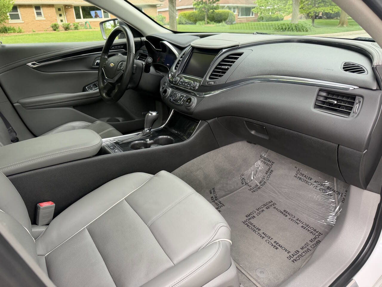 Used 2017 Chevrolet Impala Premier w/ Enhanced Convenience Package FWD image 15