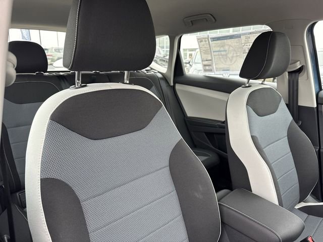 New 2026 Volkswagen Taos S image 22