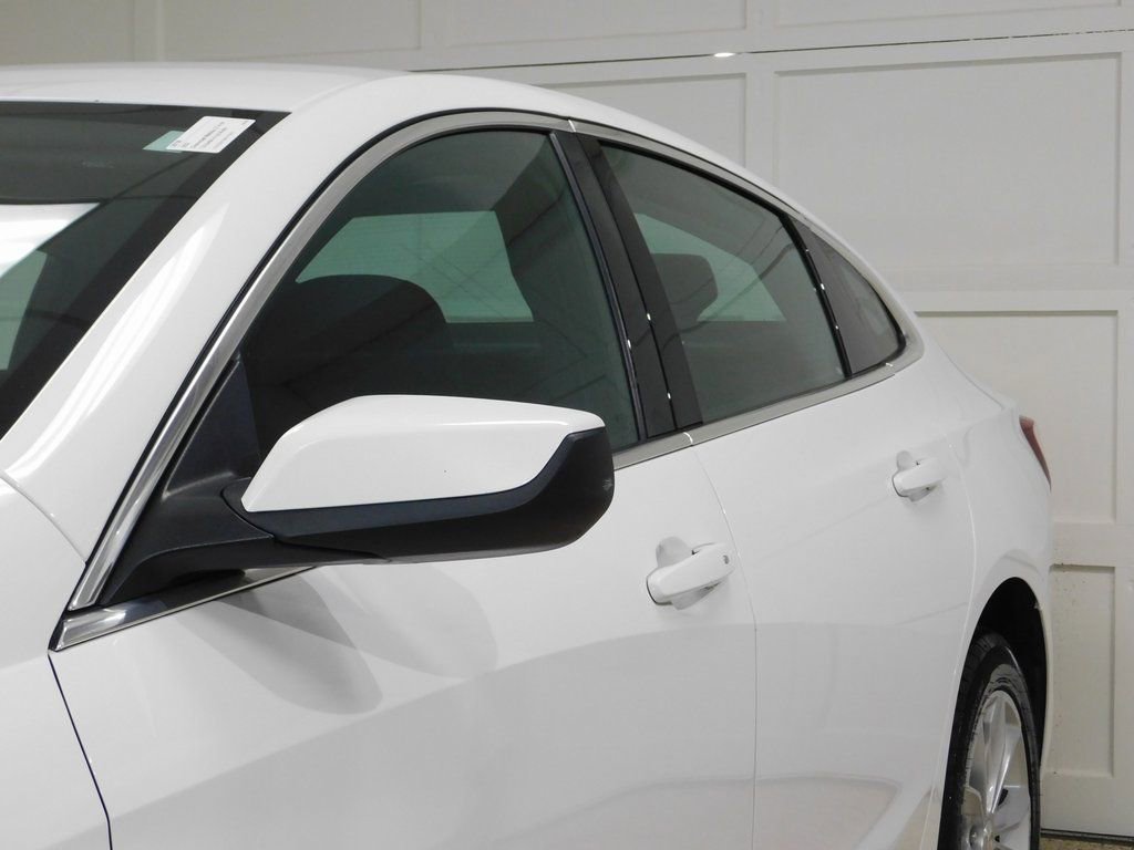 Used 2022 Chevrolet Malibu LT image 22