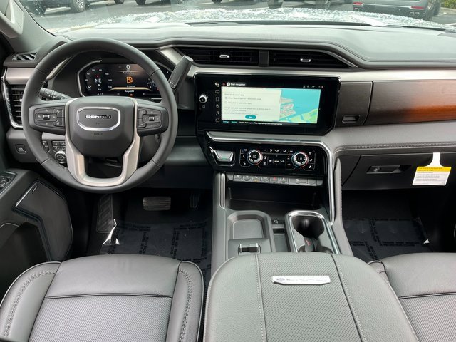 New 2026 GMC Sierra 3500 Denali w/ Denali Reserve Package image 13