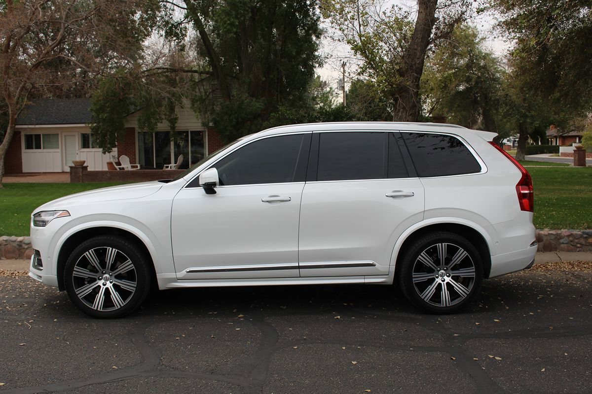 Used 2021 Volvo XC90 T6 Inscription image 2