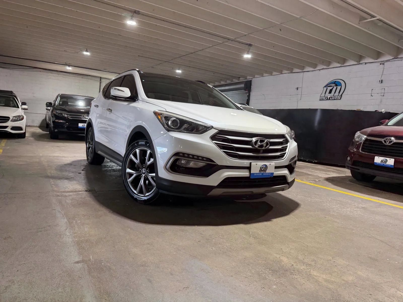 Used 2017 Hyundai Santa Fe Sport AWD/4WD image 8