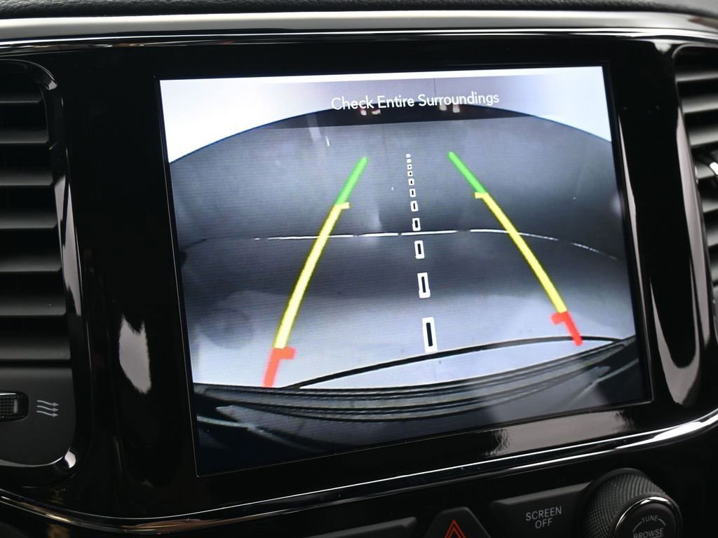 Used 2021 Jeep Grand Cherokee Laredo X RWD image 19