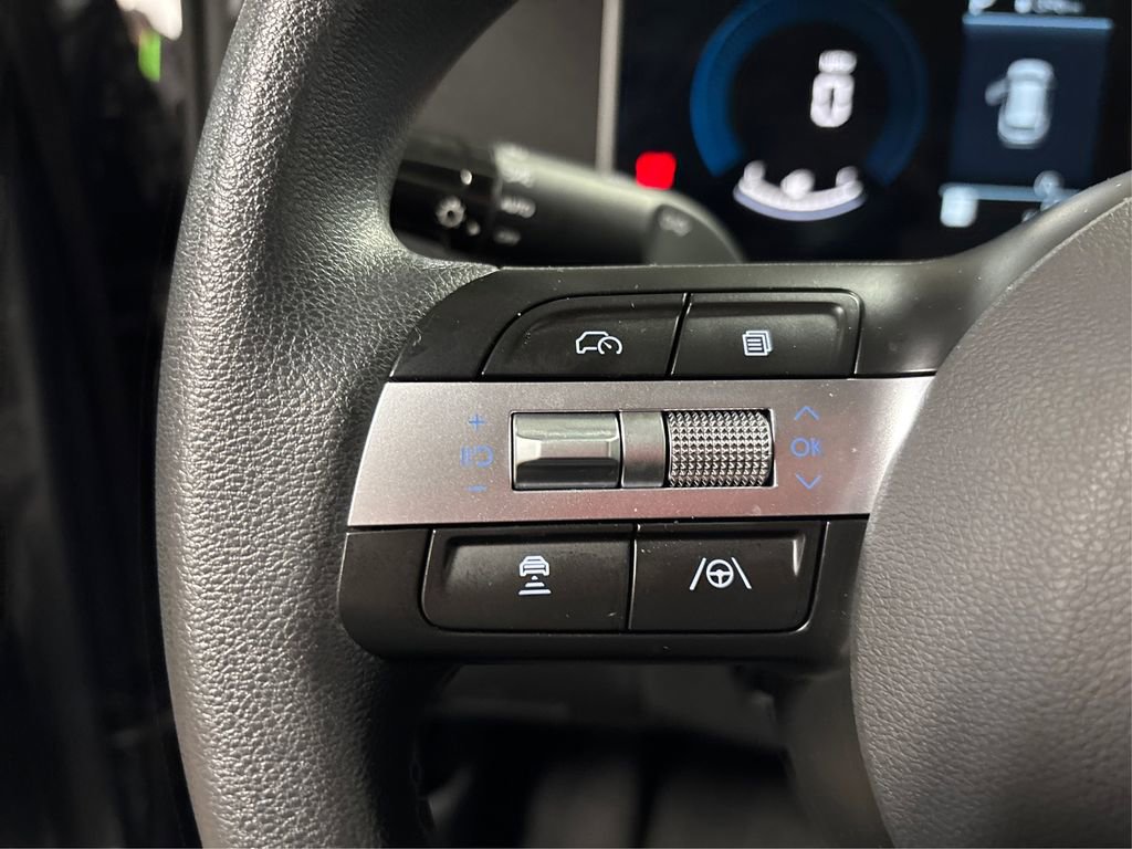 Certified 2025 Hyundai Tucson SE image 27