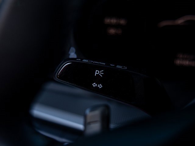 Used 2024 Porsche 911 Carrera 4S image 38