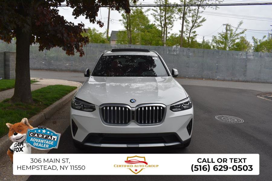 Used 2024 BMW X3 sDrive30i w/ Convenience Package RWD image 3