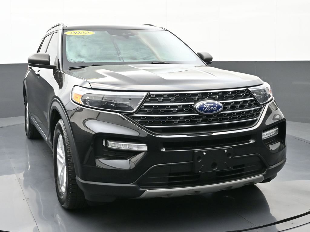 Used 2022 Ford Explorer XLT w/ Equipment Group 202A RWD image 8