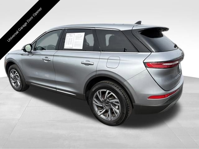 Used 2024 Lincoln Corsair AWD w/ Equipment Group 101A image 4