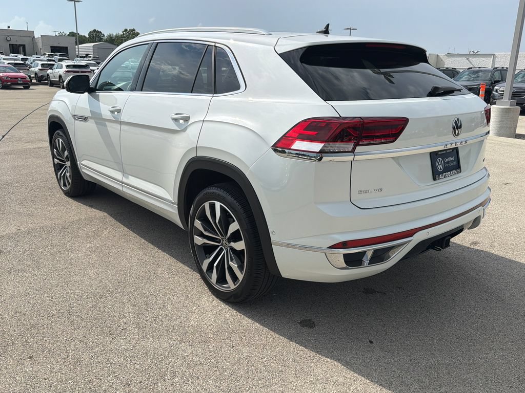 Certified 2023 Volkswagen Atlas Cross Sport SEL Premium R-Line AWD/4WD image 4