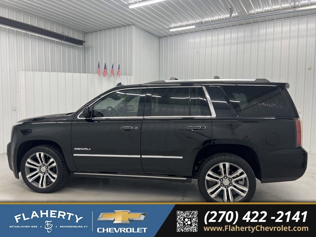 Used 2017 GMC Yukon Denali w/ Open Road Package image 5