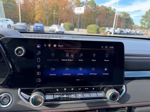 Certified 2023 Chevrolet Colorado Z71 w/ Z71 Convenience Package 2 image 18