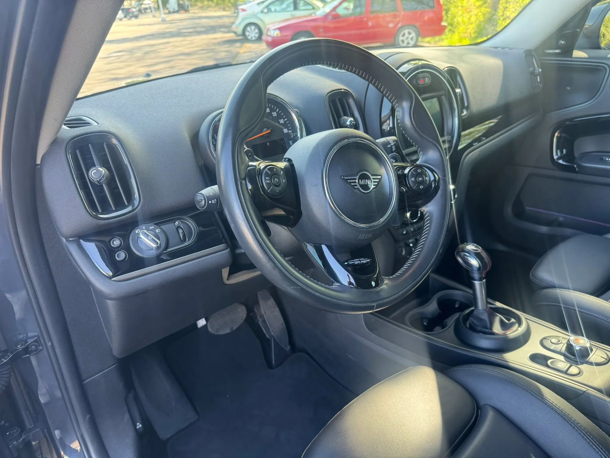 Used 2019 MINI Cooper Countryman S w/ Premium Package image 13