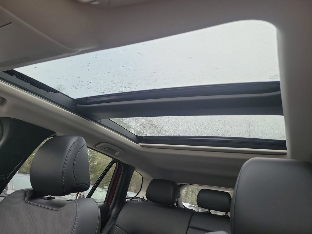 Certified 2025 MAZDA CX-50 AWD 2.5 Hybrid w/ Premium Pkg image 37