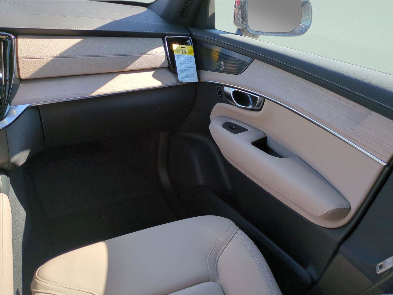 New 2026 Volvo XC90 B6 Plus image 24