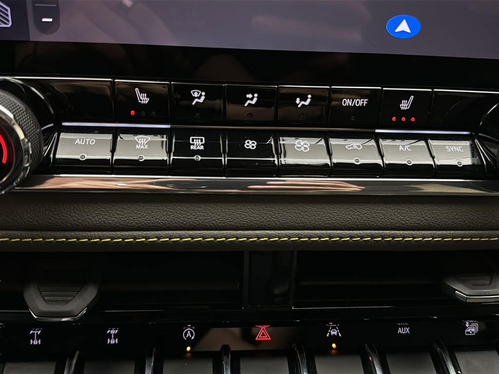 Used 2024 Chevrolet Colorado ZR2 w/ Technology Package image 25