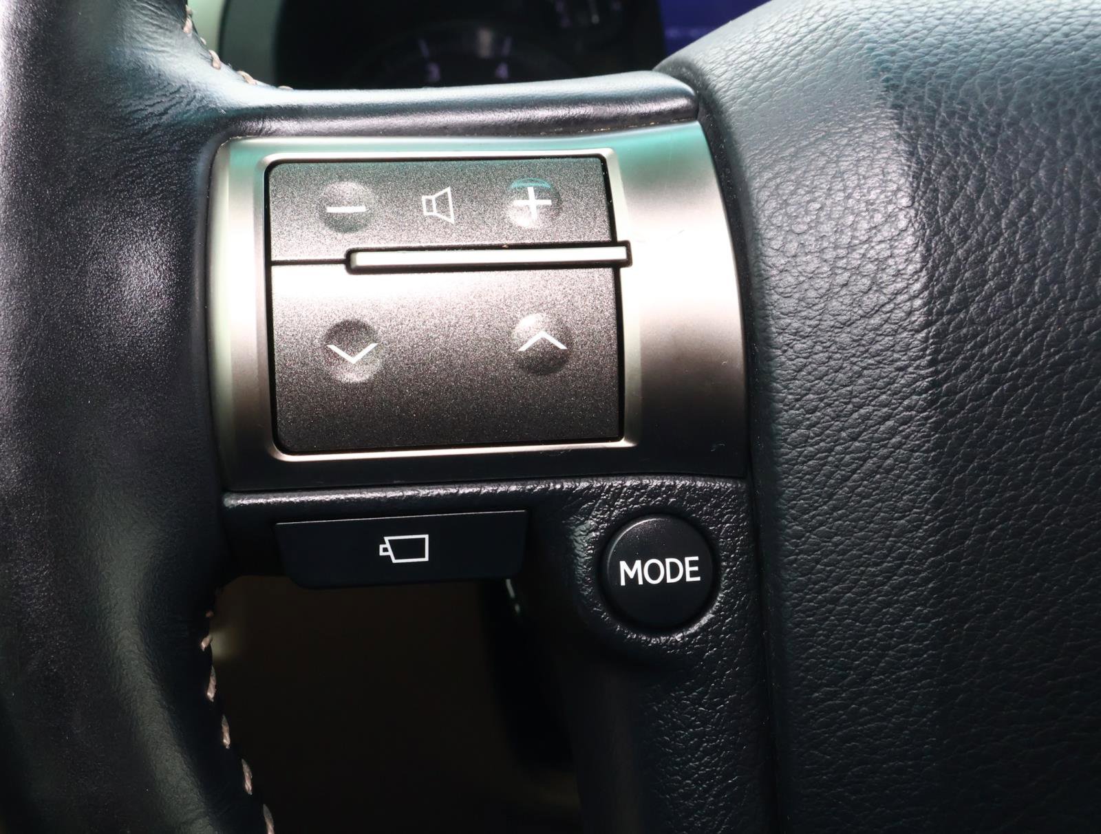 Used 2019 Lexus GX 460 Luxury image 25