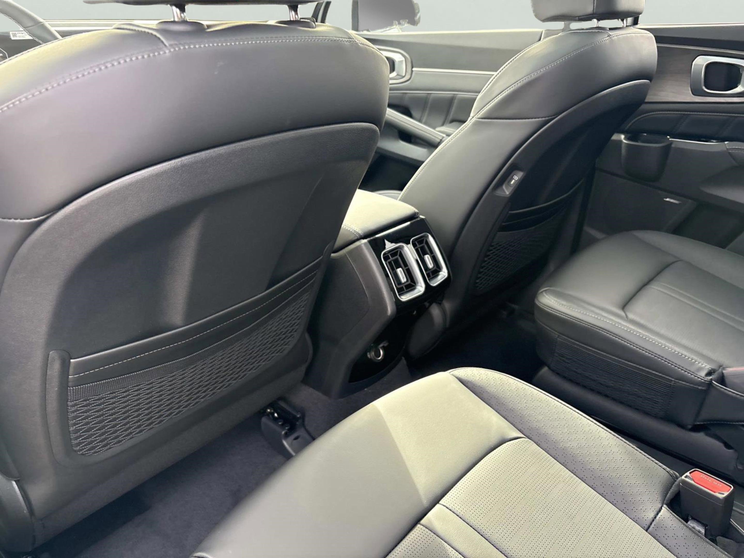 New 2026 Kia Sorento SX image 17