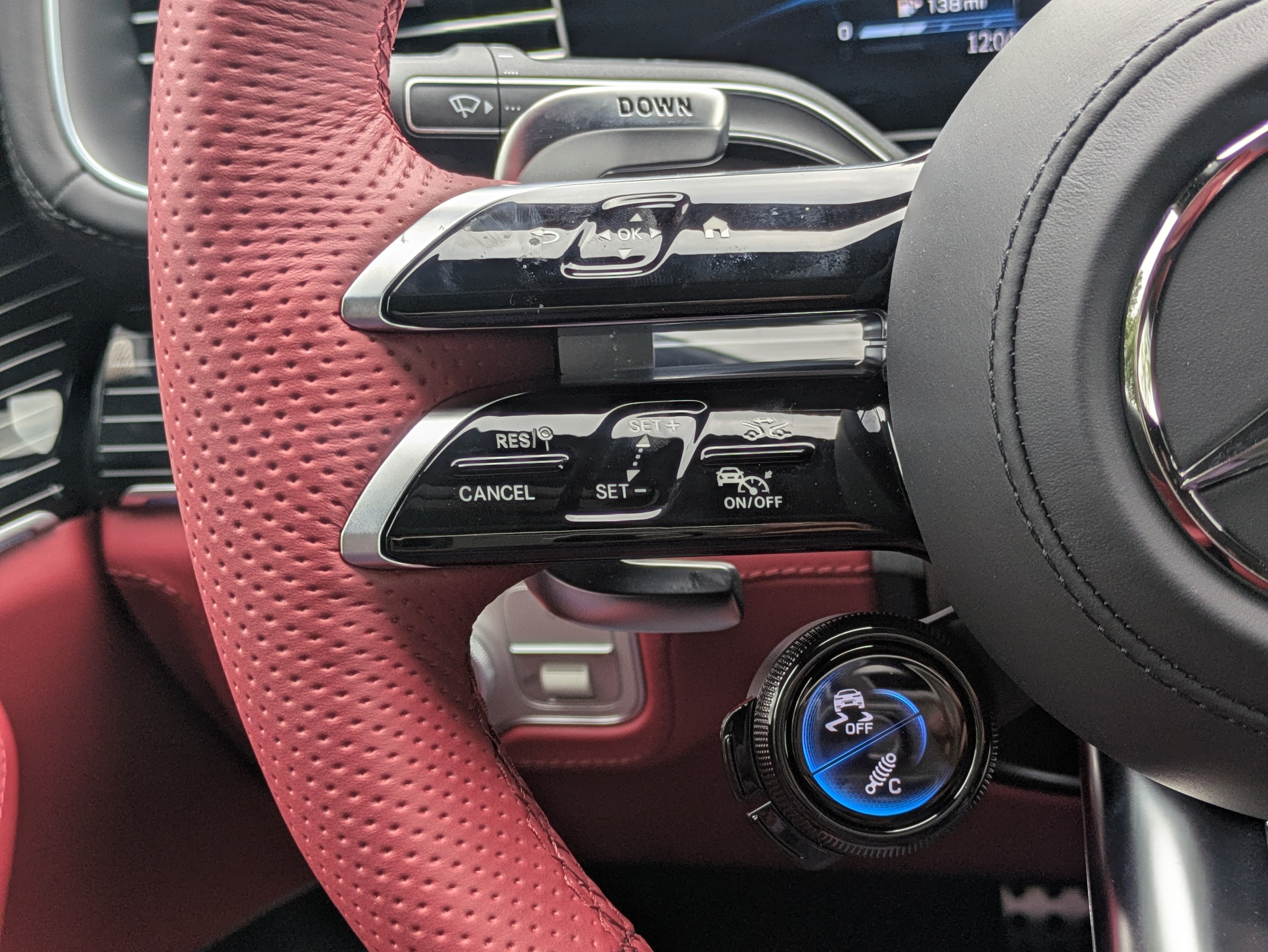 New 2026 Mercedes-Benz GLE 63 AMG S image 24