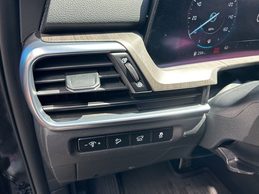 Used 2024 Kia Telluride SX image 11