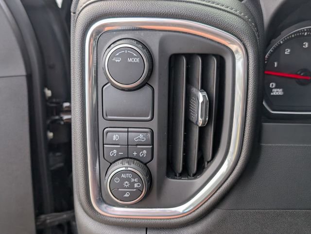 Used 2022 Chevrolet Silverado 2500 LTZ w/ LTZ Convenience Package image 38