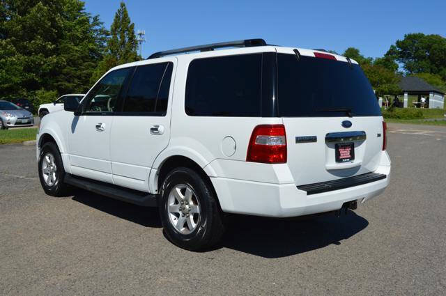 Used 2010 Ford Expedition XLT AWD/4WD image 6