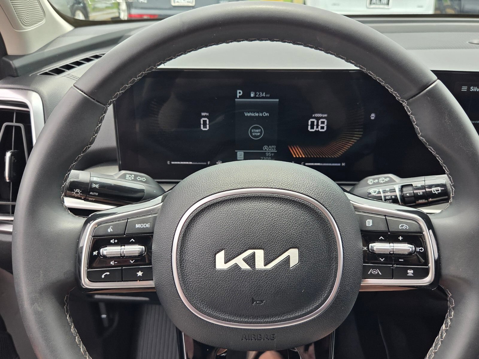 Used 2025 Kia Sorento S FWD image 26