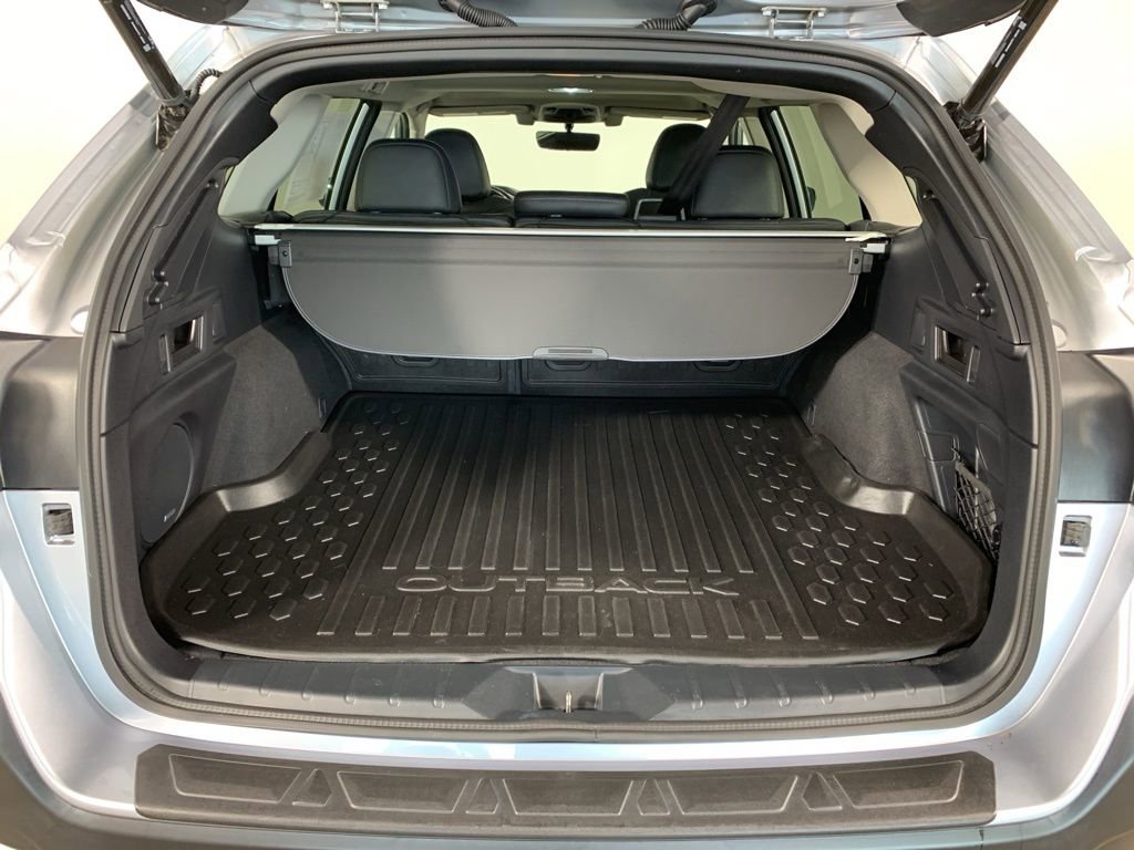 Used 2022 Subaru Outback Limited image 13