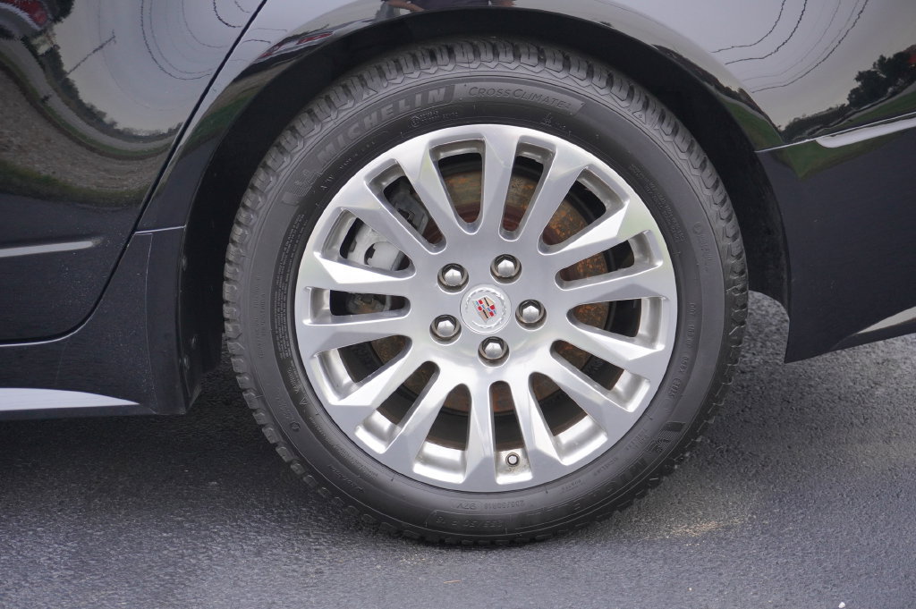 Used 2010 Cadillac CTS Premium AWD/4WD image 11