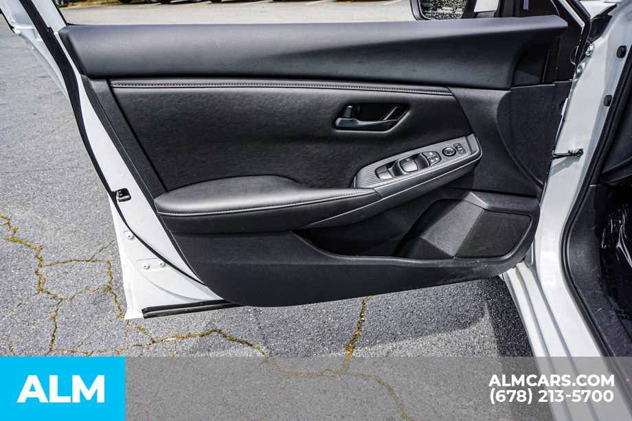 Used 2025 Nissan Sentra S image 45