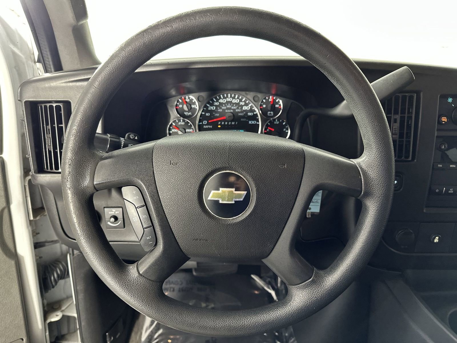 Used 2019 Chevrolet Express 3500 LT w/ LT Preferred Equipment Group RWD image 14