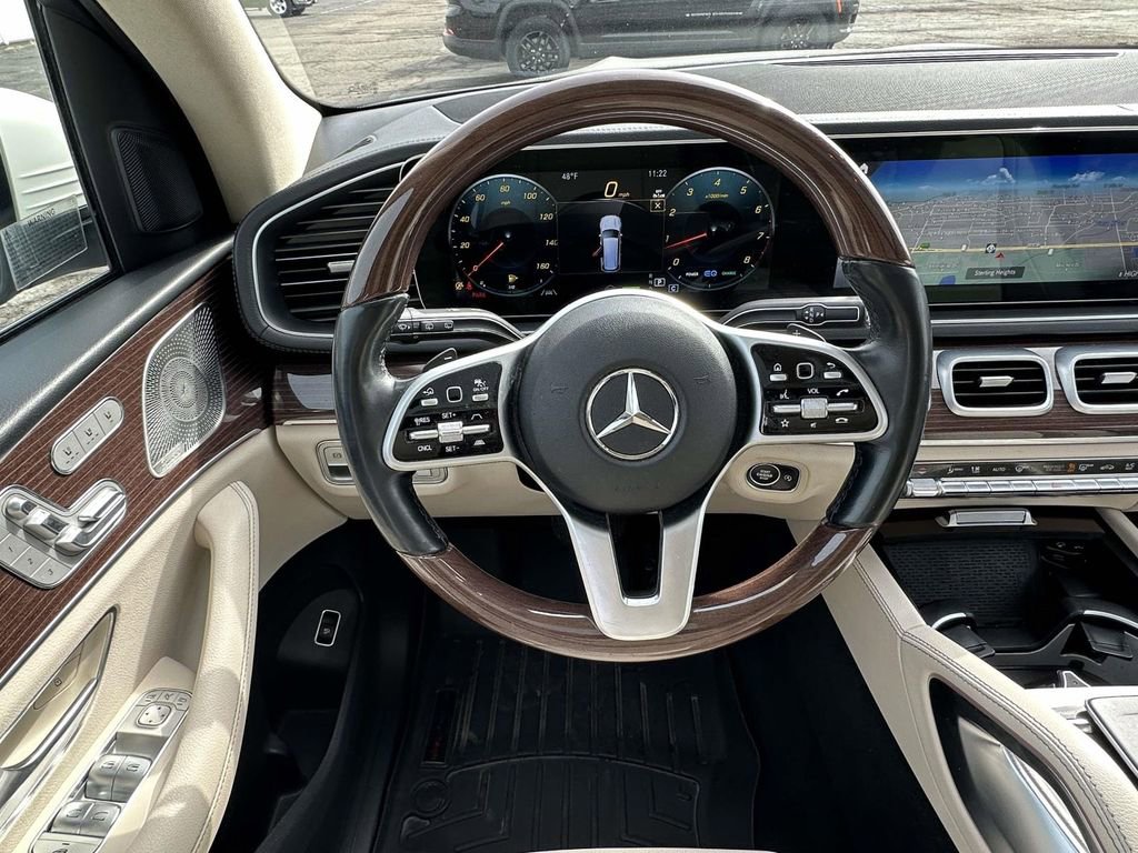 Used 2021 Mercedes-Benz GLS 450 4MATIC image 15