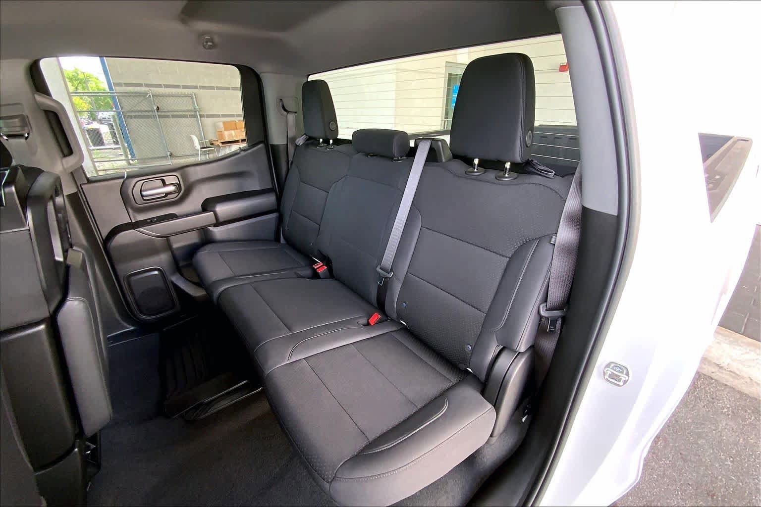 Used 2026 GMC Sierra 1500 Pro w/ Graphite Edition AWD/4WD image 21