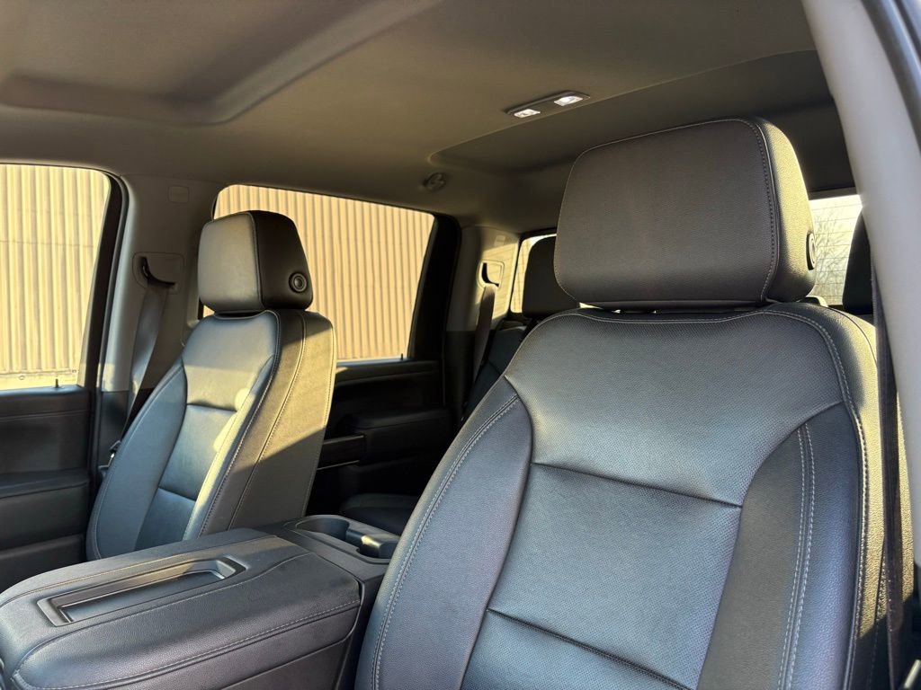 Used 2022 Chevrolet Silverado 2500 LTZ w/ LTZ Convenience Package image 25