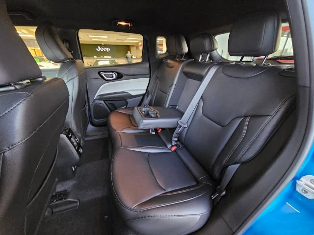 Used 2024 Jeep Compass Limited AWD/4WD image 55