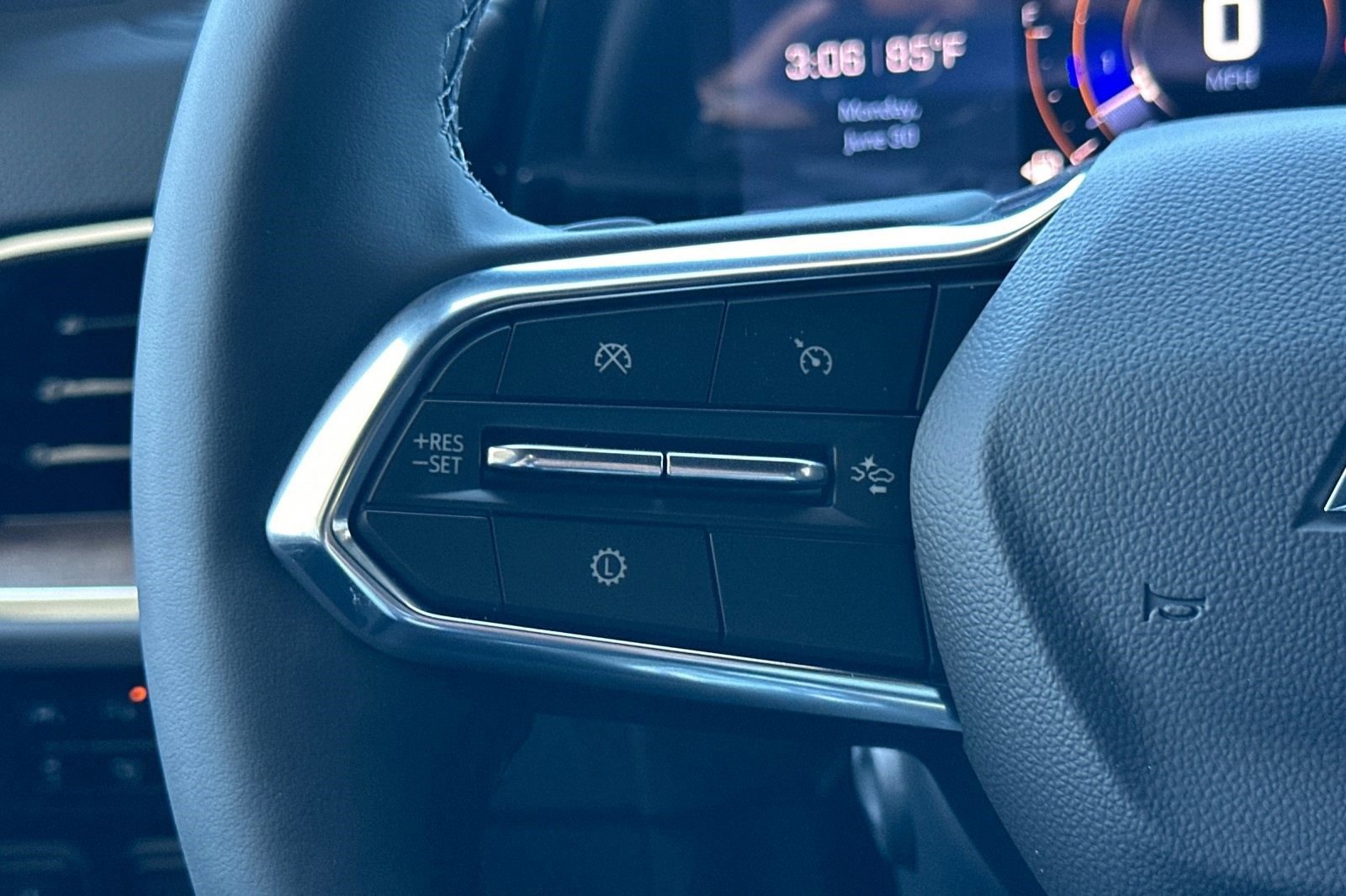 New 2025 Chevrolet Suburban High Country image 29