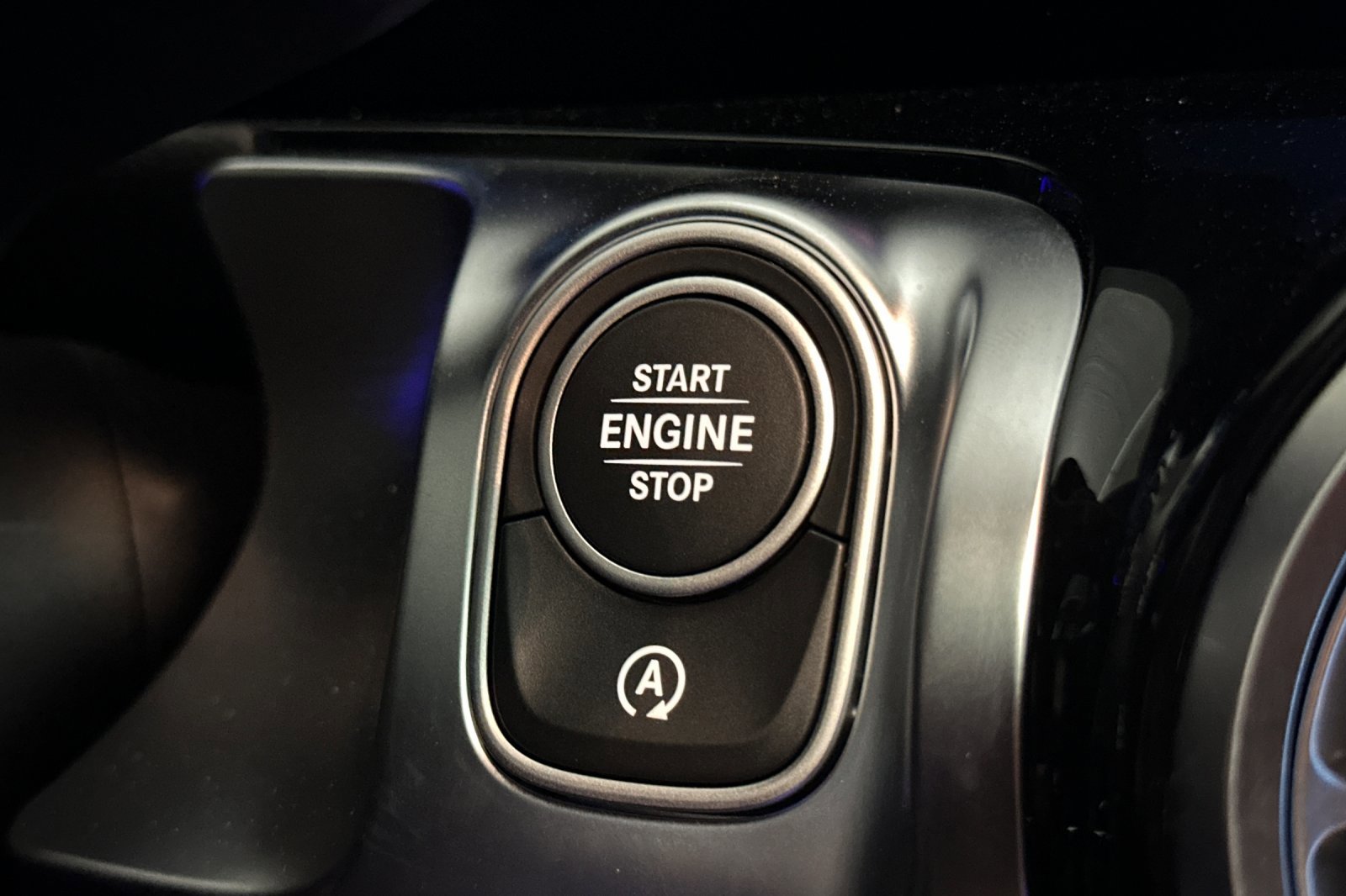 New 2025 Mercedes-Benz GLB 35 AMG 4MATIC image 27