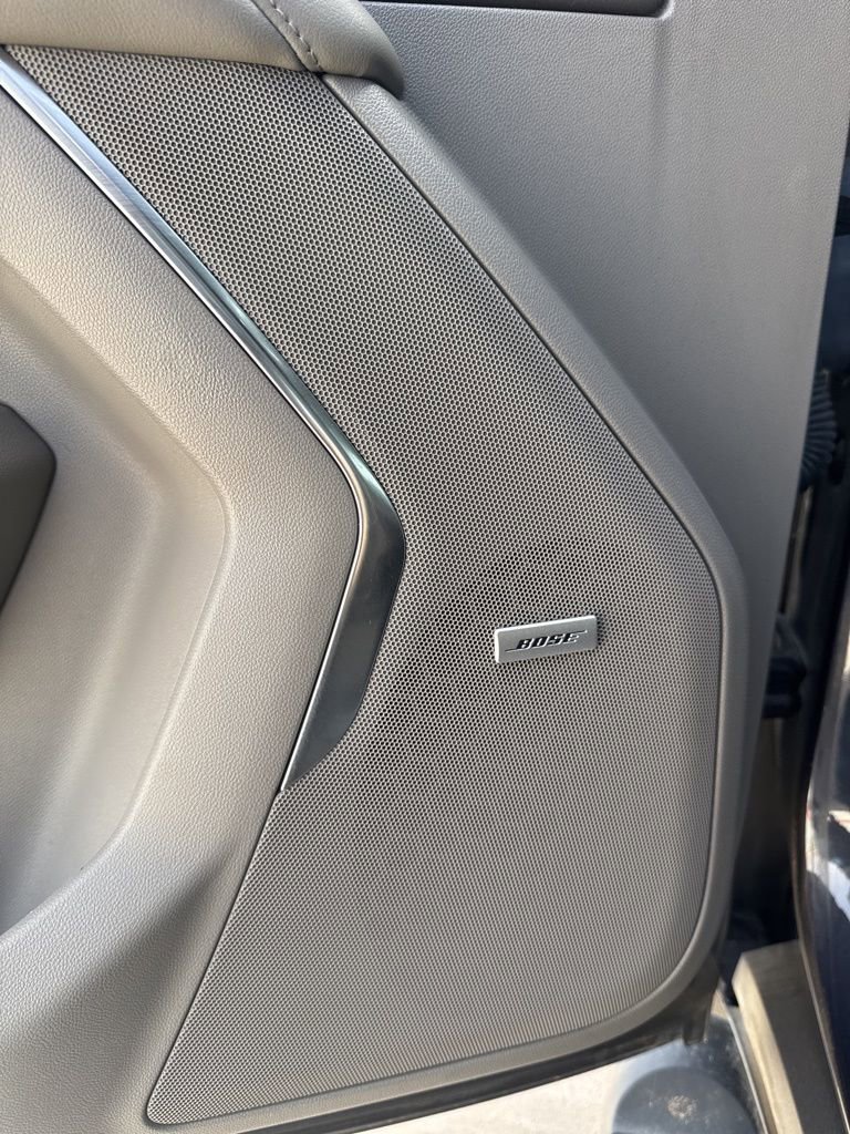 Used 2023 Chevrolet Tahoe Z71 image 17