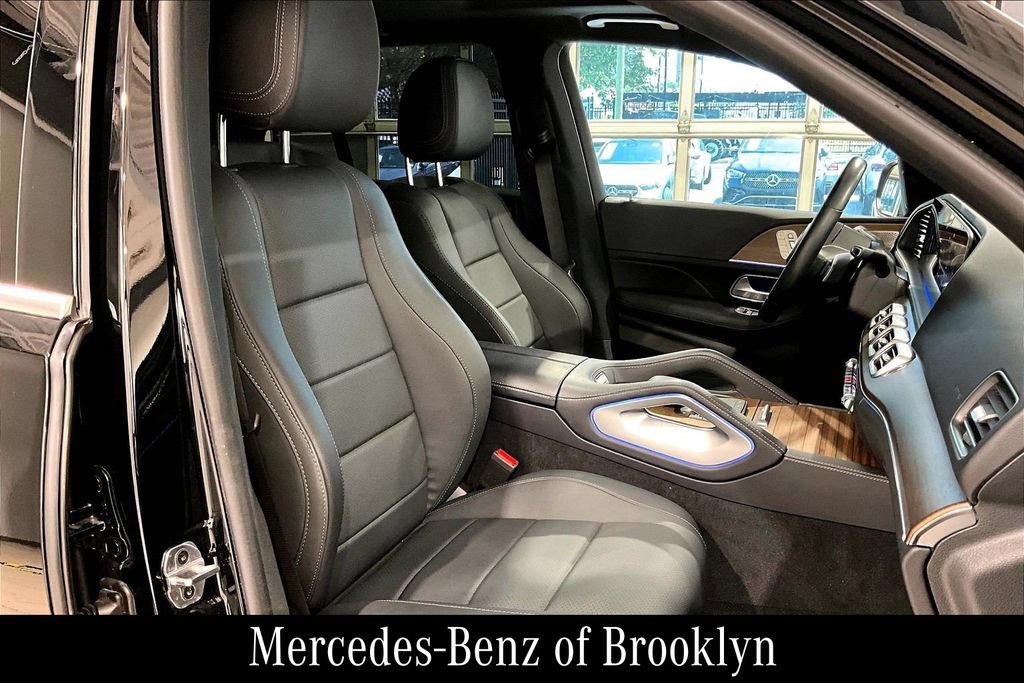 Certified 2025 Mercedes-Benz GLE 450e 4MATIC image 9