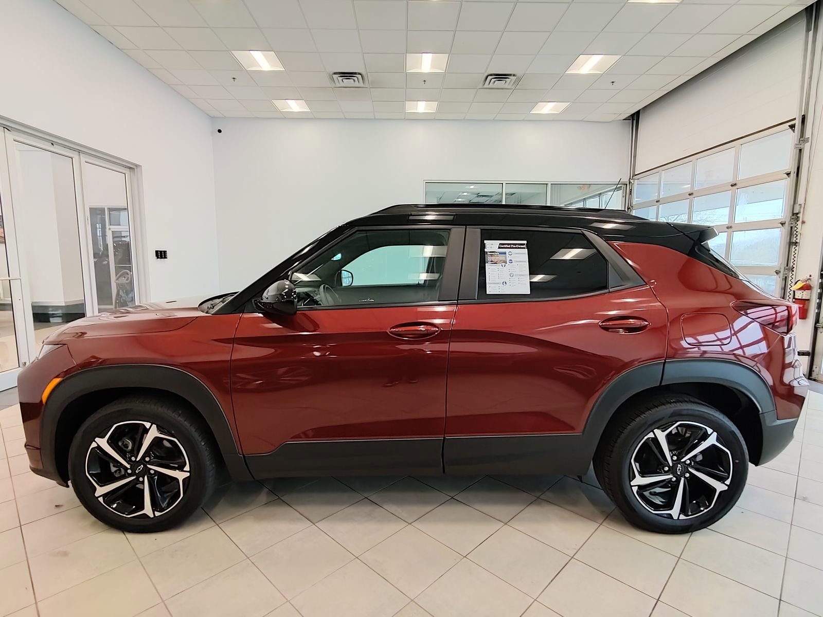 Used 2023 Chevrolet TrailBlazer RS image 6