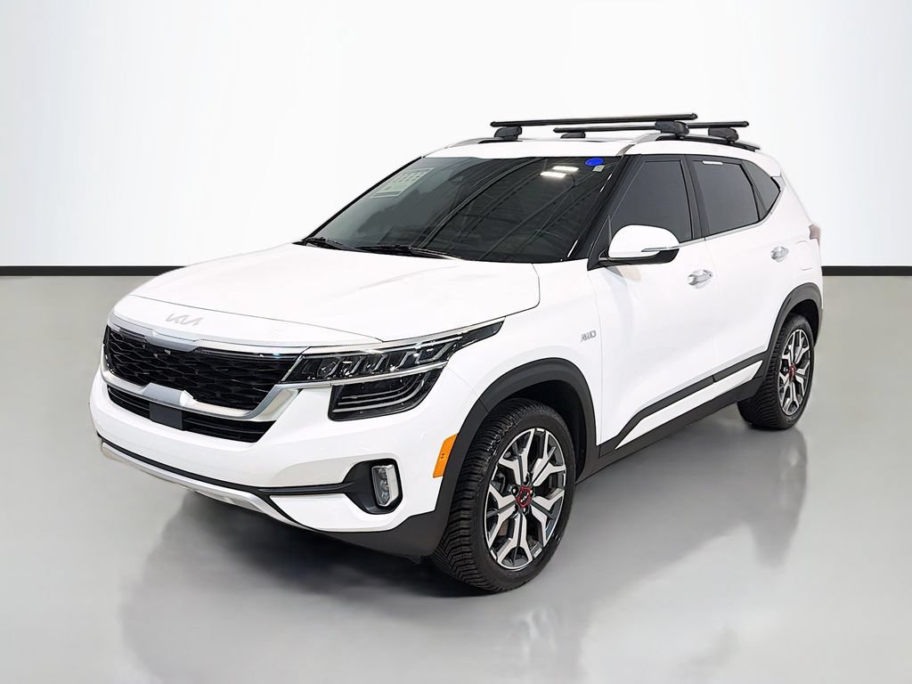 Used 2023 Kia Seltos SX w/ SX Sunroof Package AWD/4WD image 5