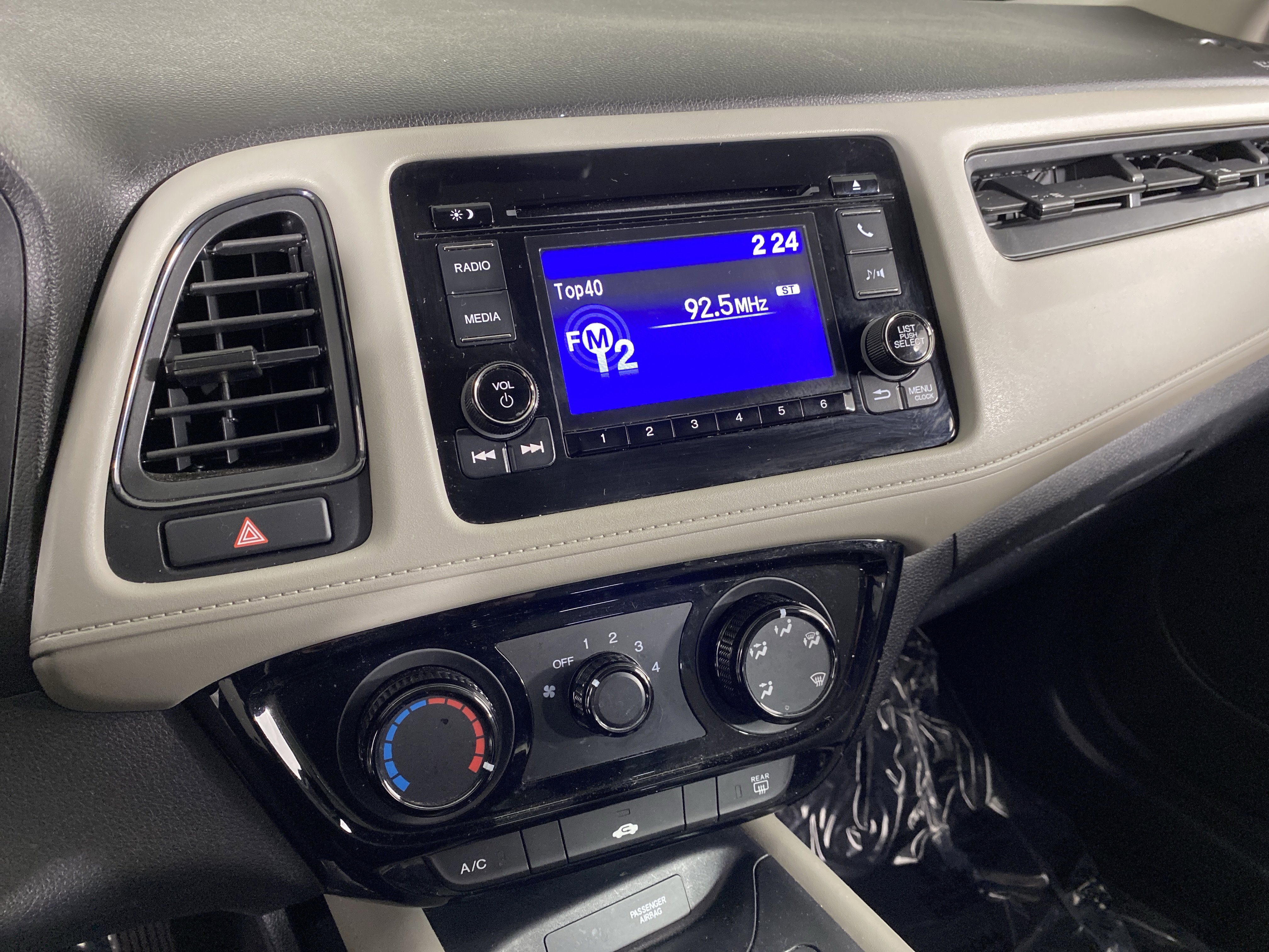 Used 2022 Honda HR-V LX image 27