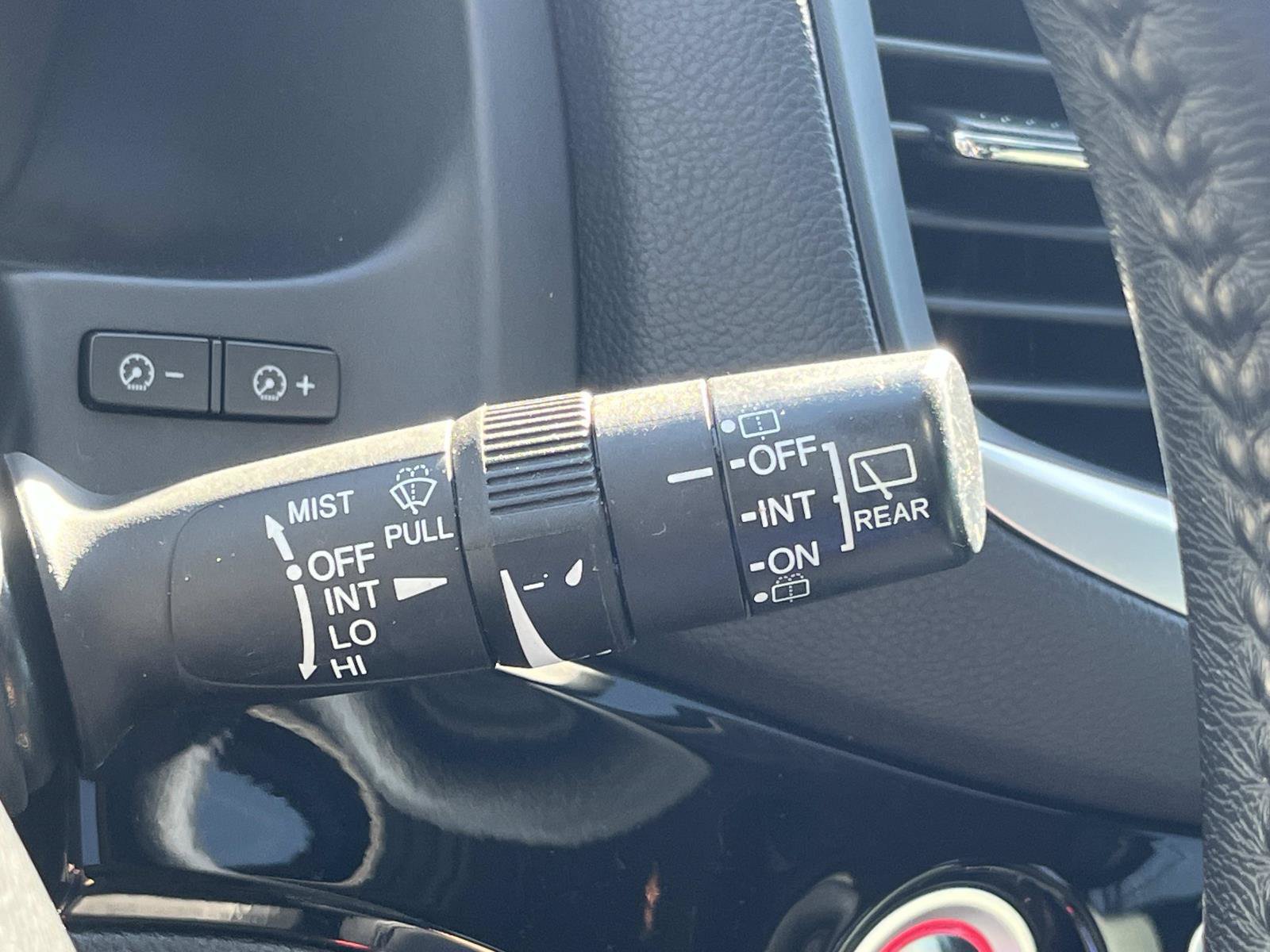 Used 2016 Honda Pilot Touring image 46