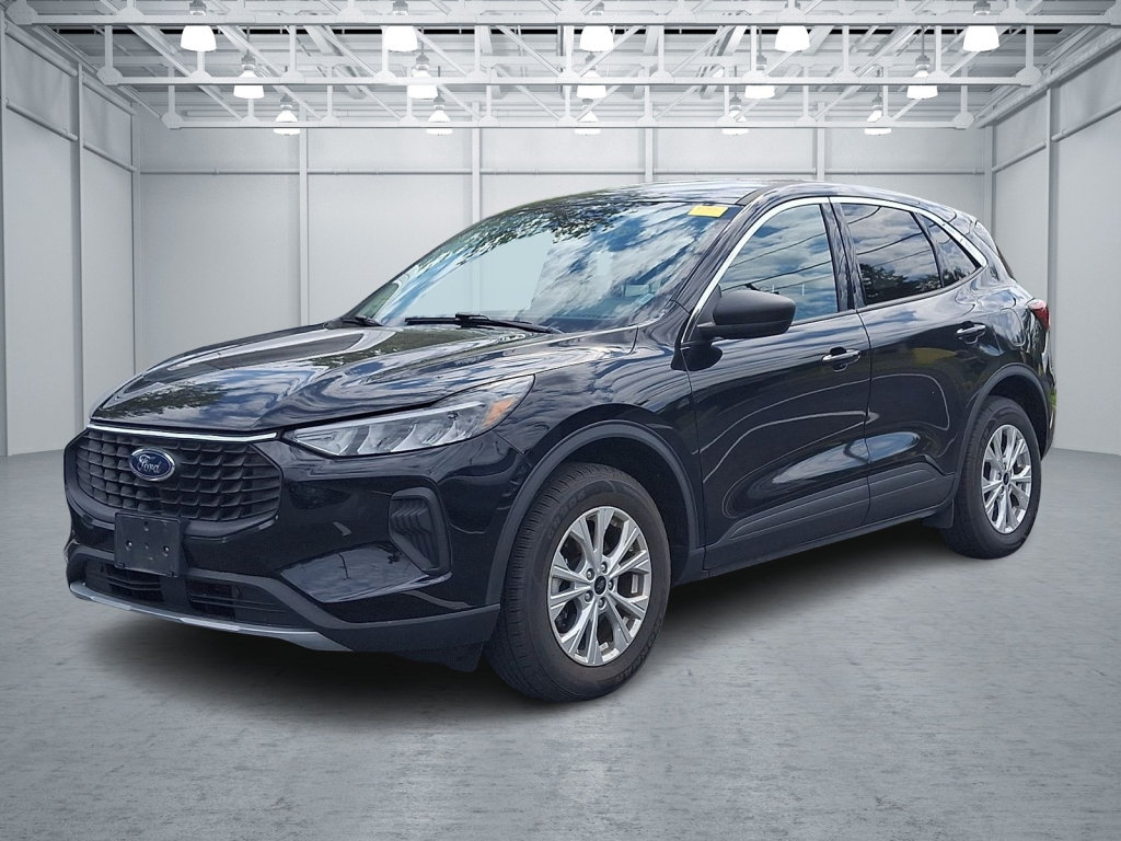 Used 2024 Ford Escape Active AWD/4WD image 1