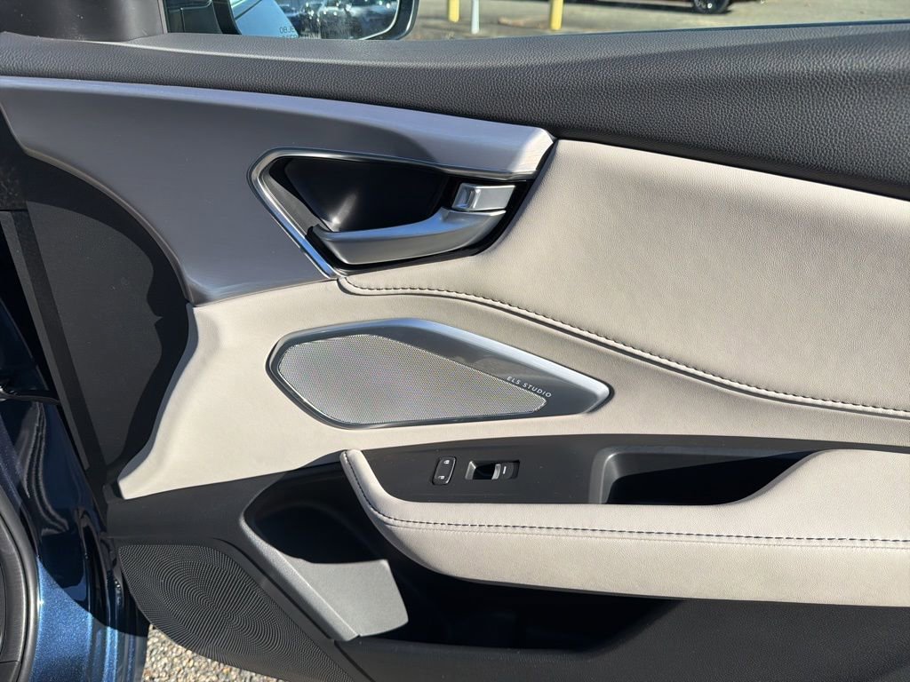 New 2026 Acura RDX SH-AWD image 26
