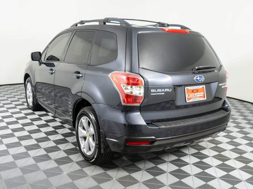 Used 2015 Subaru Forester 2.5i Premium w/ All-Weather Package image 4