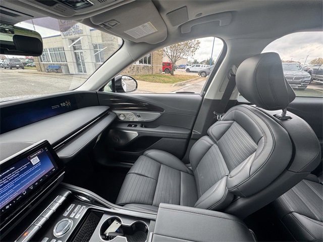 New 2026 Lincoln Nautilus Reserve image 38