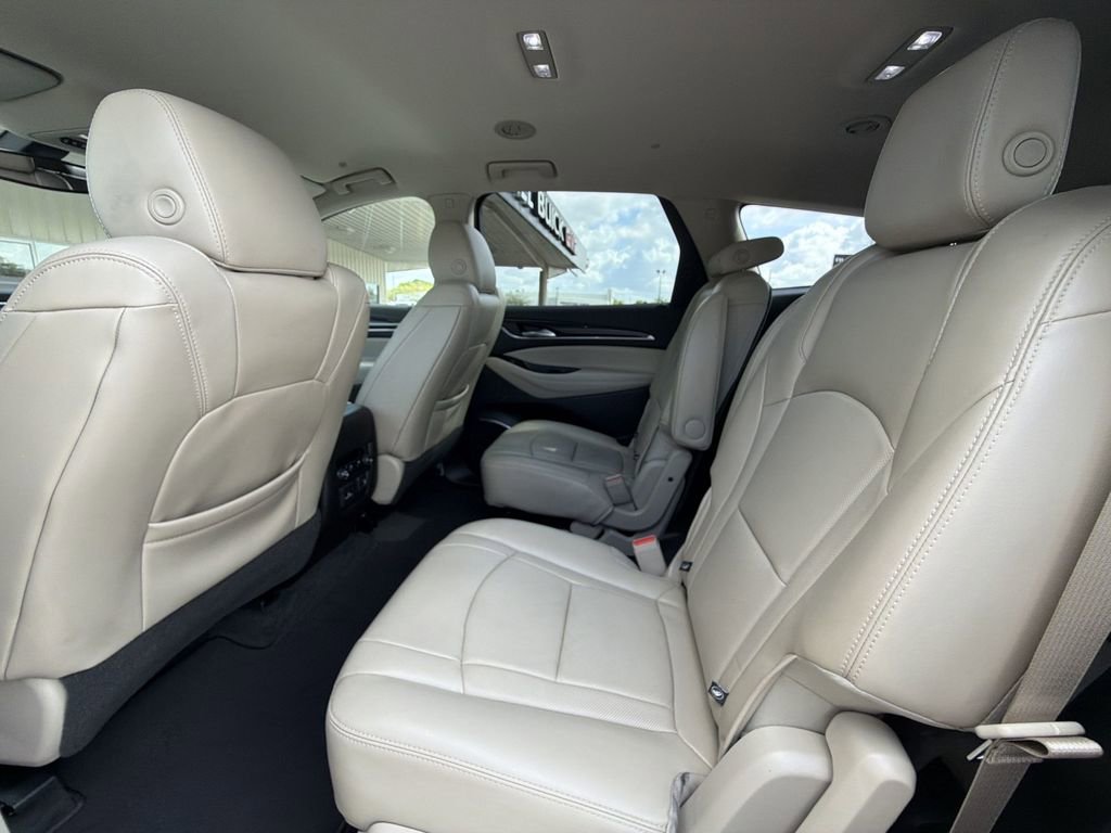 Certified 2018 Buick Enclave Essence w/ Trailering Package image 15