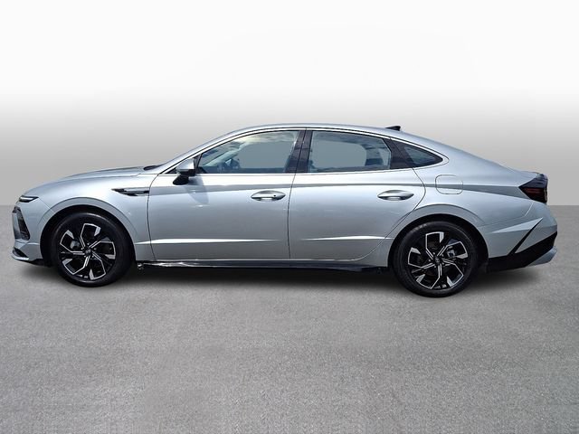 Used 2025 Hyundai Sonata SEL FWD image 7